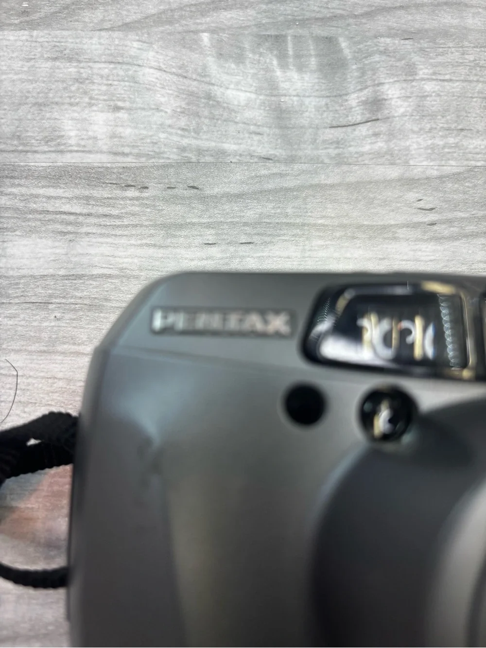 Pentax Black 35mm Point-and-Shoot Zoom Camera vintage Works Great!